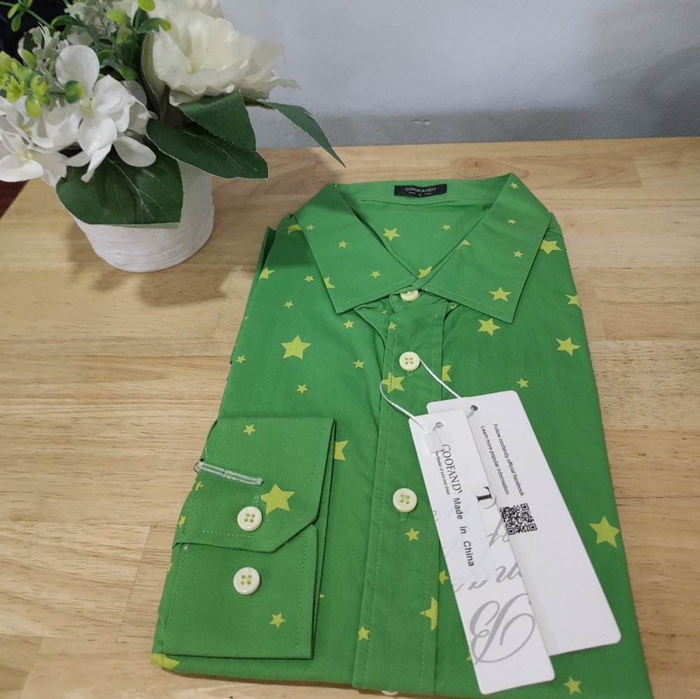 Coofandy Mens Green Star Print Button-Up Shirt